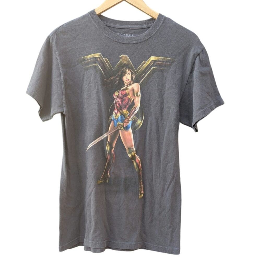 Gal Gadot Wonder Woman DC Comic Grey Gray T Shirt Short Sleeve S Nerd Nerdy